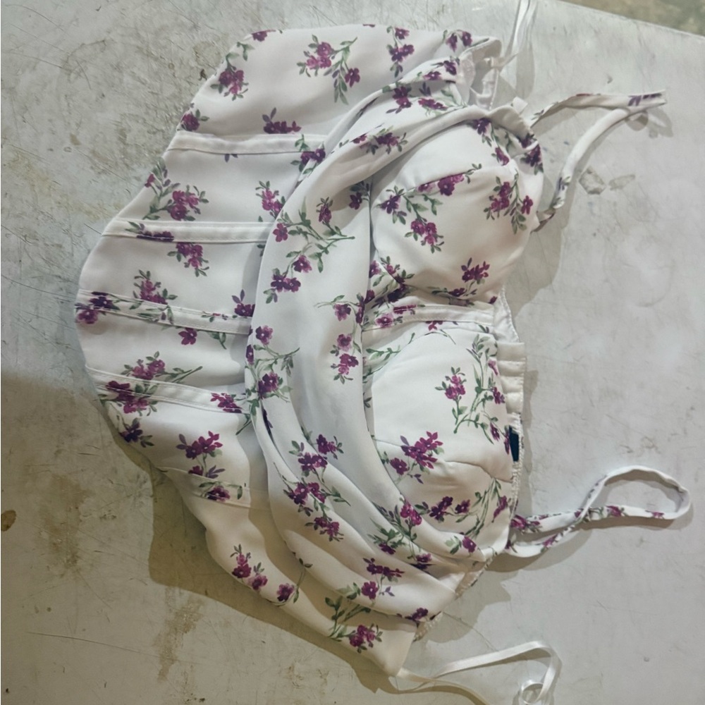 Windsor White and Purple Floral Top